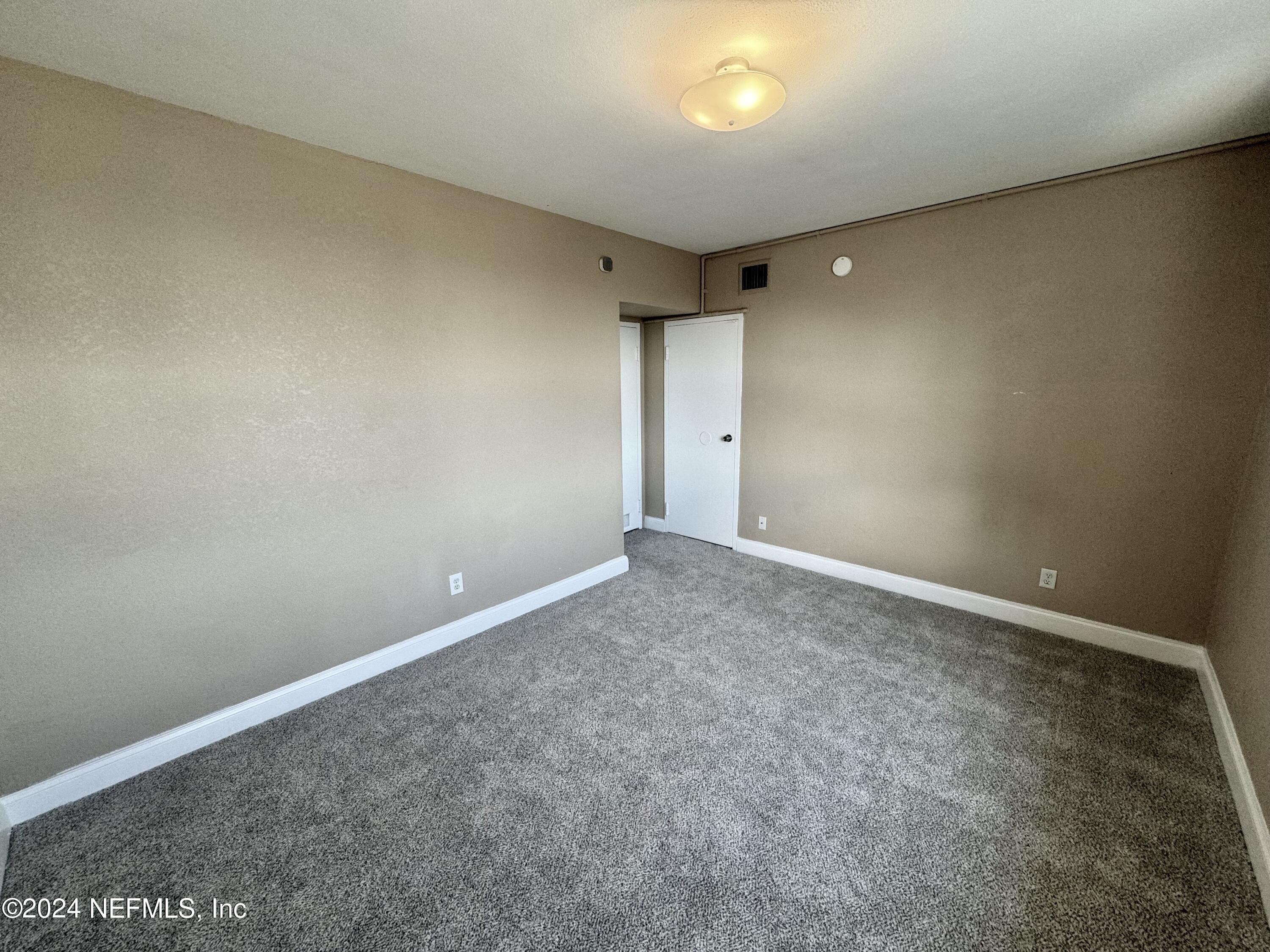 Jacksonville, Florida 32202, United States, 1 Bedroom Bedrooms, ,1 BathroomBathrooms,Residential,Active,65431