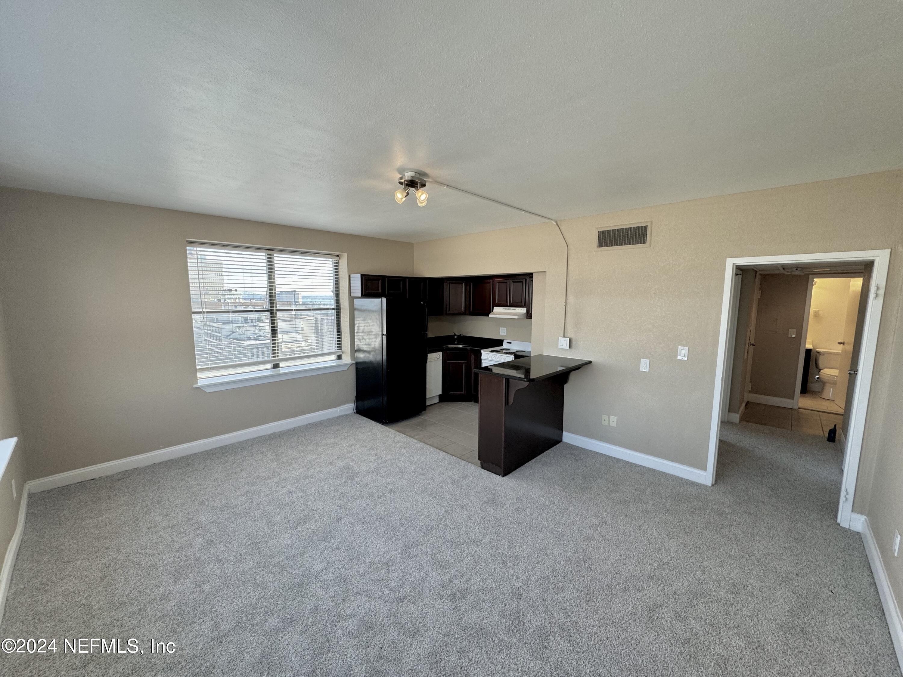 Jacksonville, Florida 32202, United States, 1 Bedroom Bedrooms, ,1 BathroomBathrooms,Residential,Active,65431