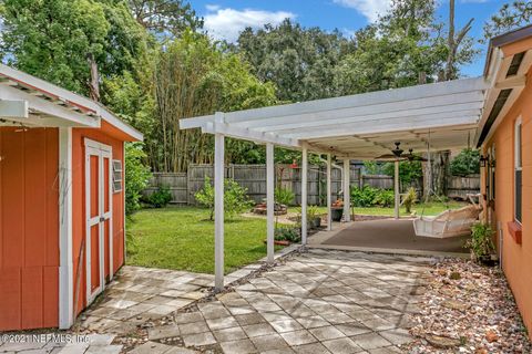 A home in Jacksonville