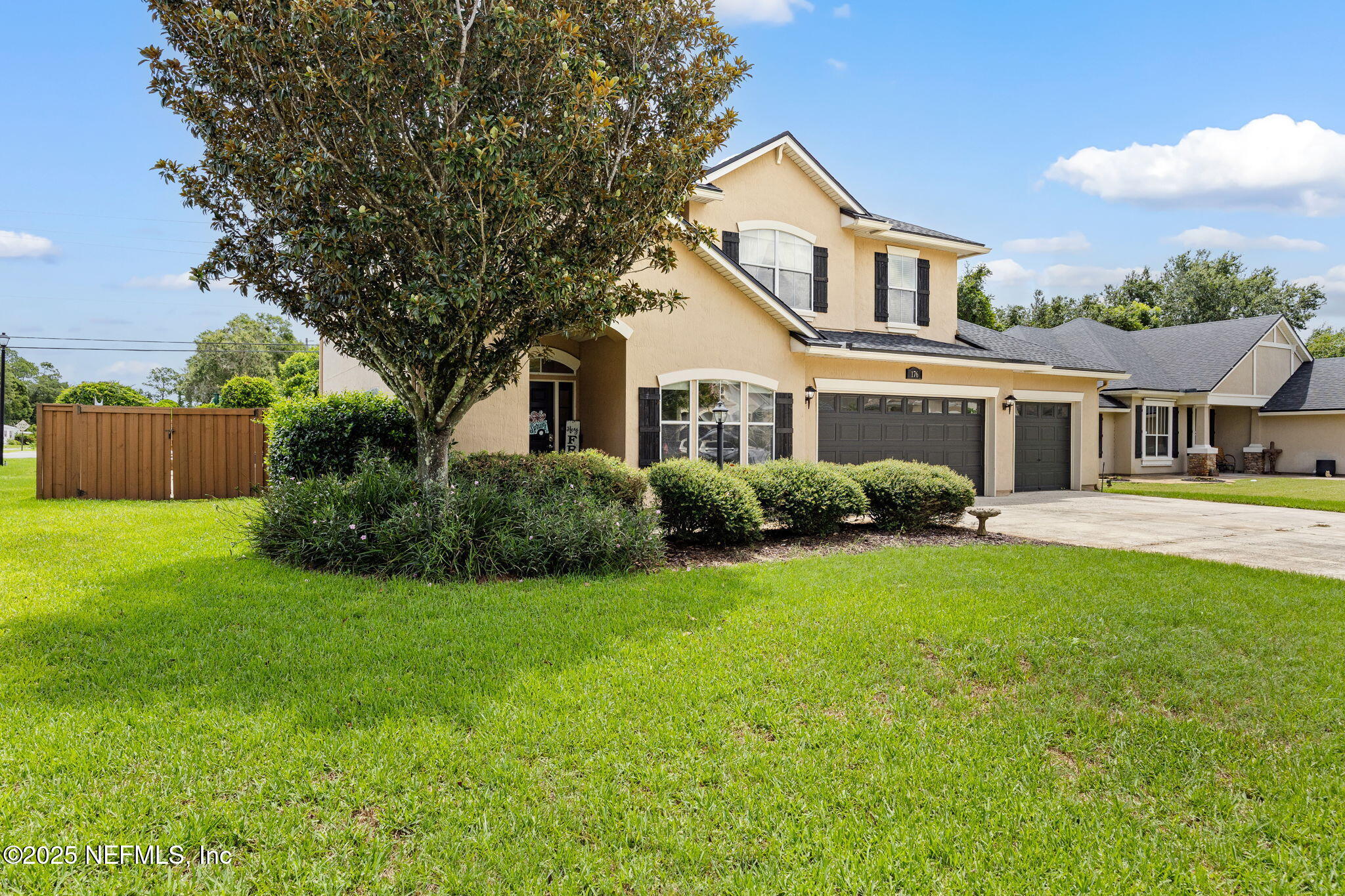 176 SUMMERHILL Circle