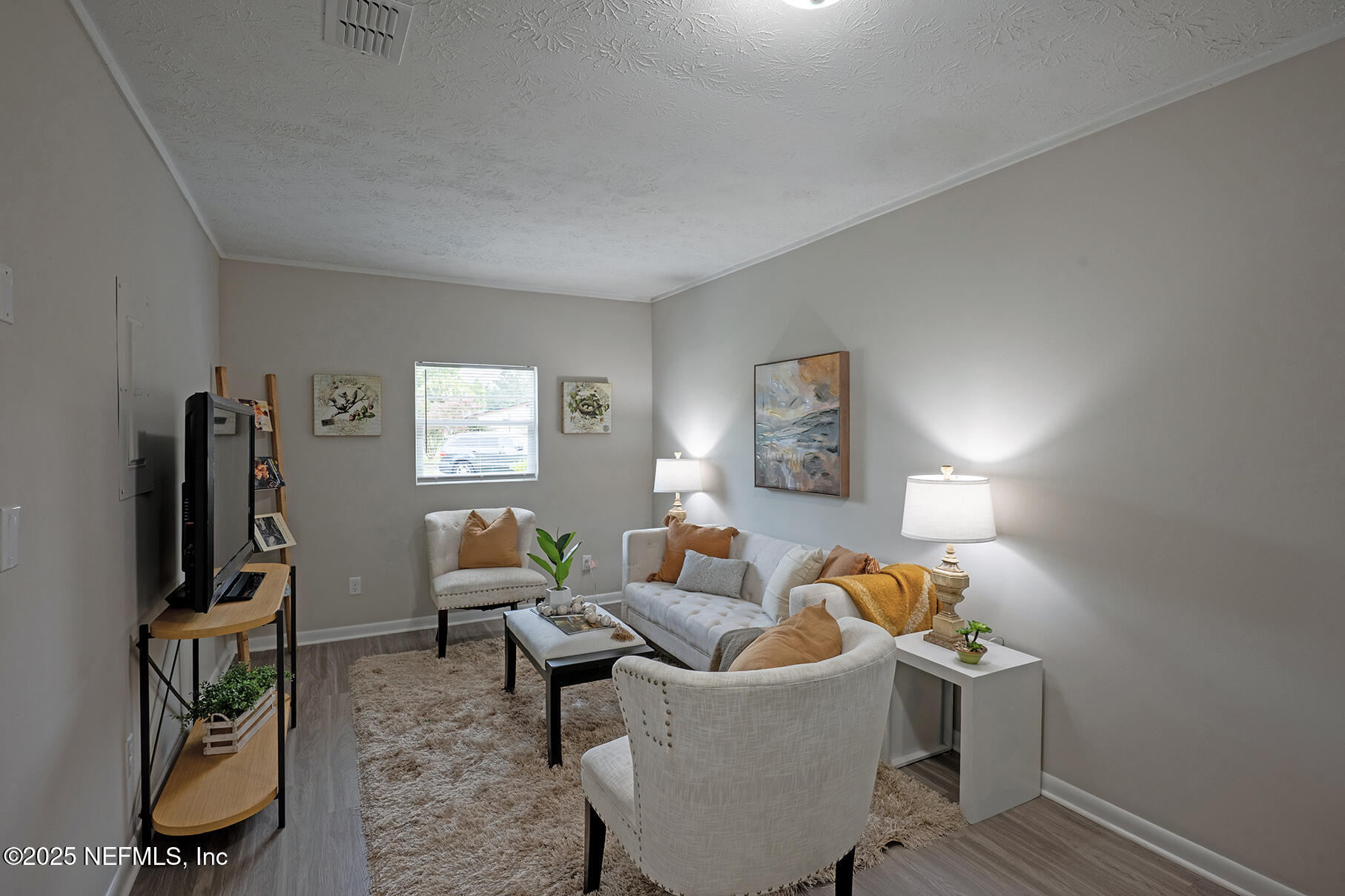 1040 SAWYERWOOD Drive