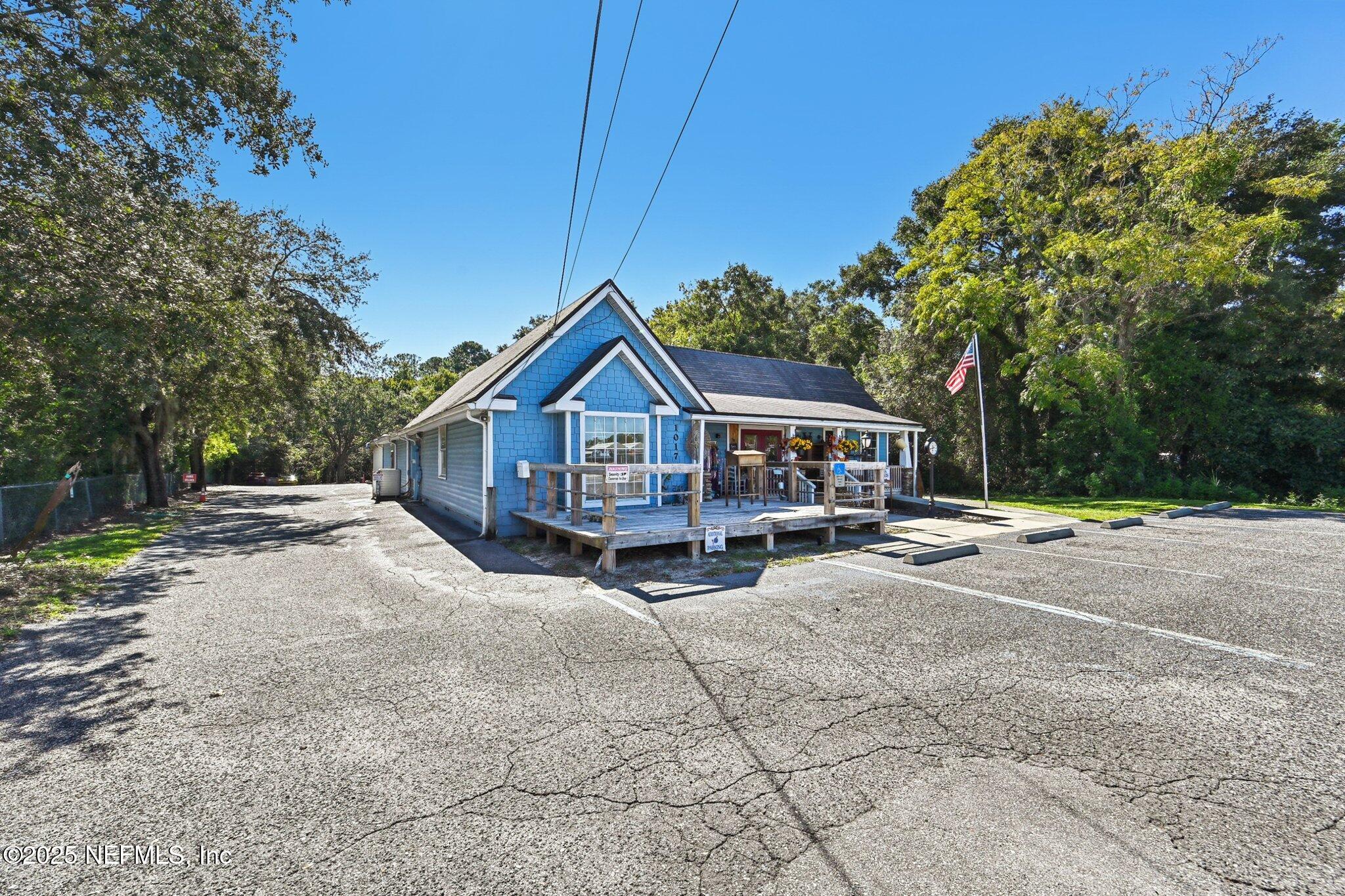 1017 BLANDING Boulevard