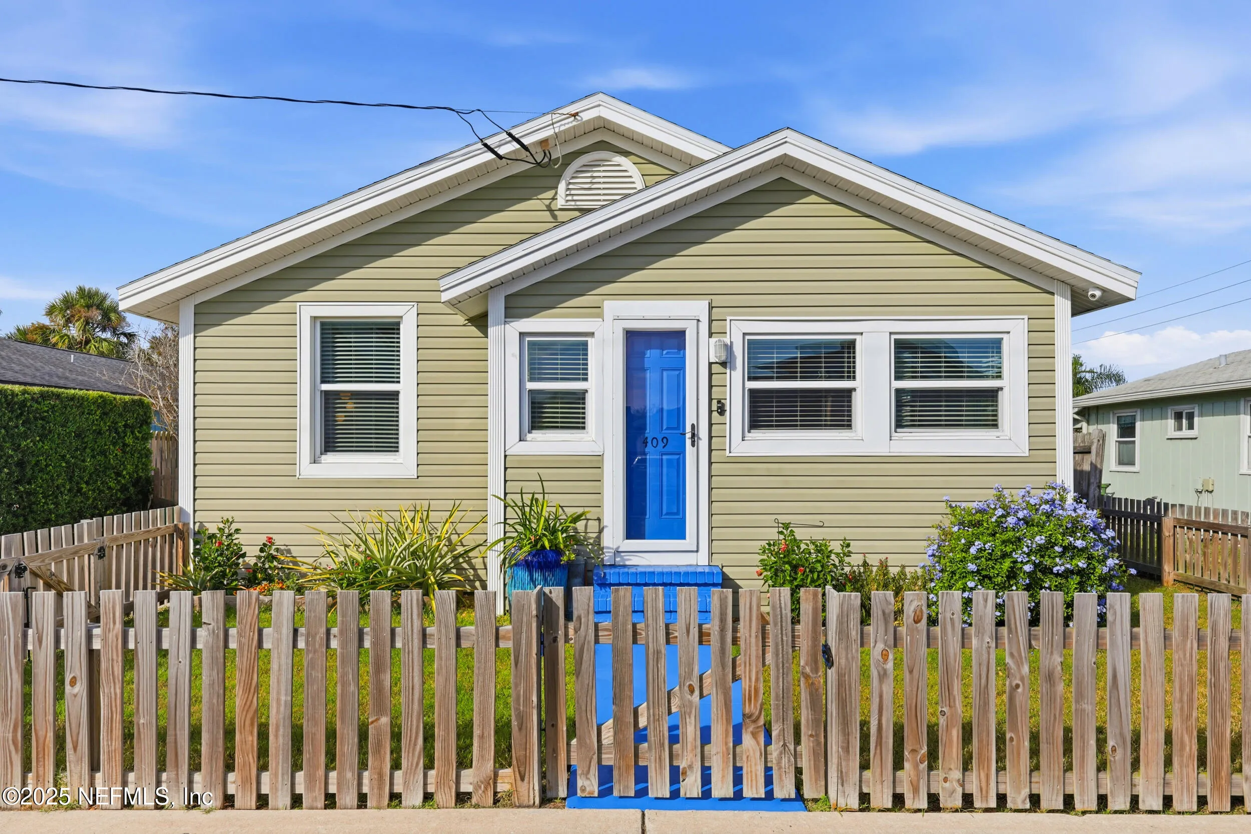 Jacksonville Beach, Florida 32250, United States, 2 Bedrooms Bedrooms, ,1 BathroomBathrooms,Residential,Active,249165