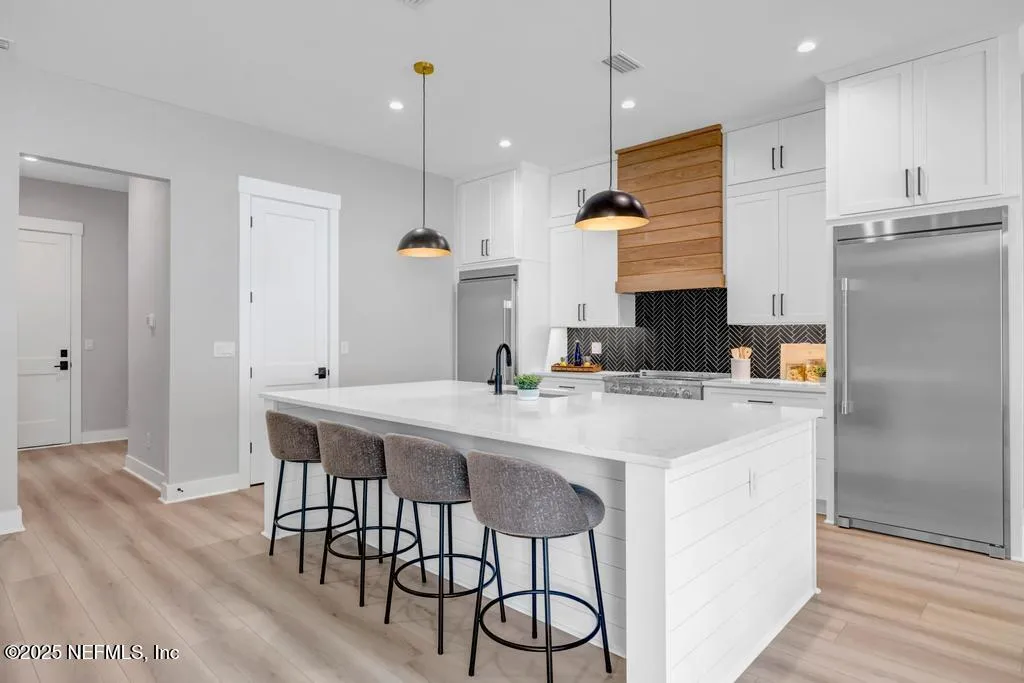 Neptune Beach, Florida 32266, United States, 4 Bedrooms Bedrooms, ,4 BathroomsBathrooms,Residential,Active,113774