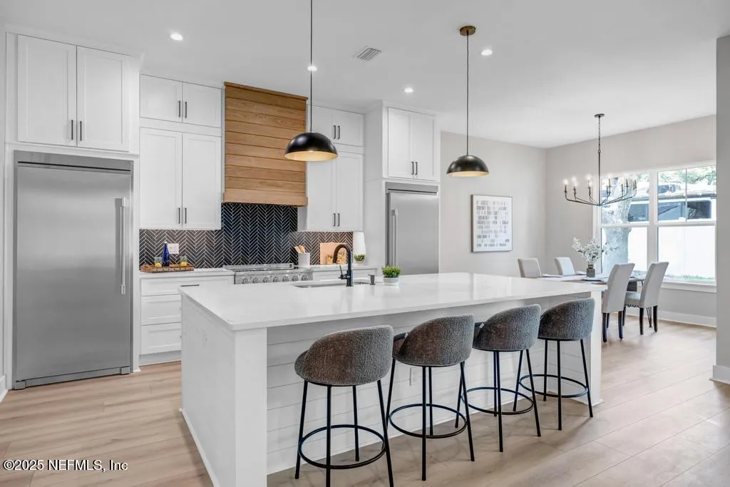 Neptune Beach, Florida 32266, United States, 4 Bedrooms Bedrooms, ,4 BathroomsBathrooms,Residential,Active,113774