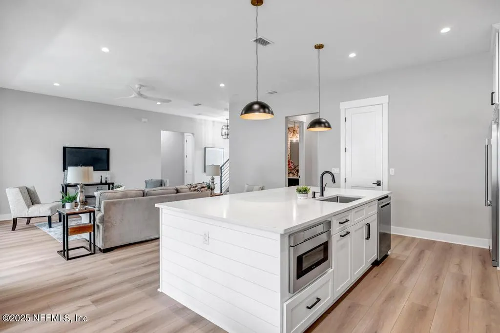 Neptune Beach, Florida 32266, United States, 4 Bedrooms Bedrooms, ,4 BathroomsBathrooms,Residential,Active,113774