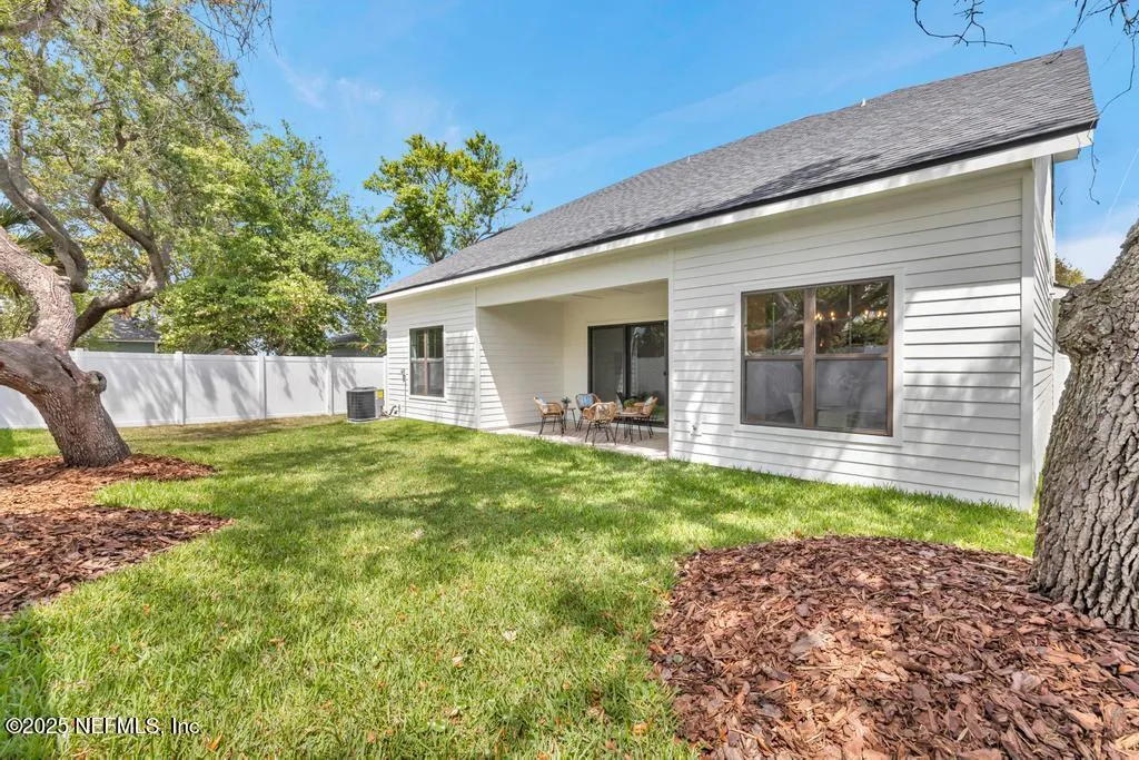 Neptune Beach, Florida 32266, United States, 4 Bedrooms Bedrooms, ,4 BathroomsBathrooms,Residential,Active,113774