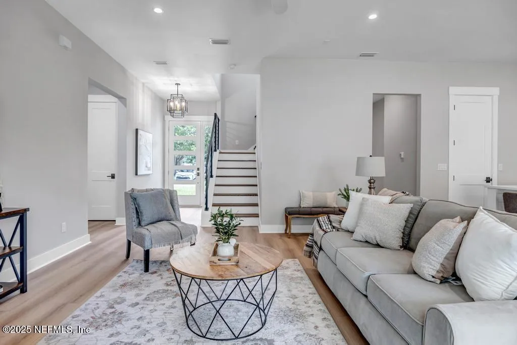 Neptune Beach, Florida 32266, United States, 4 Bedrooms Bedrooms, ,4 BathroomsBathrooms,Residential,Active,113774