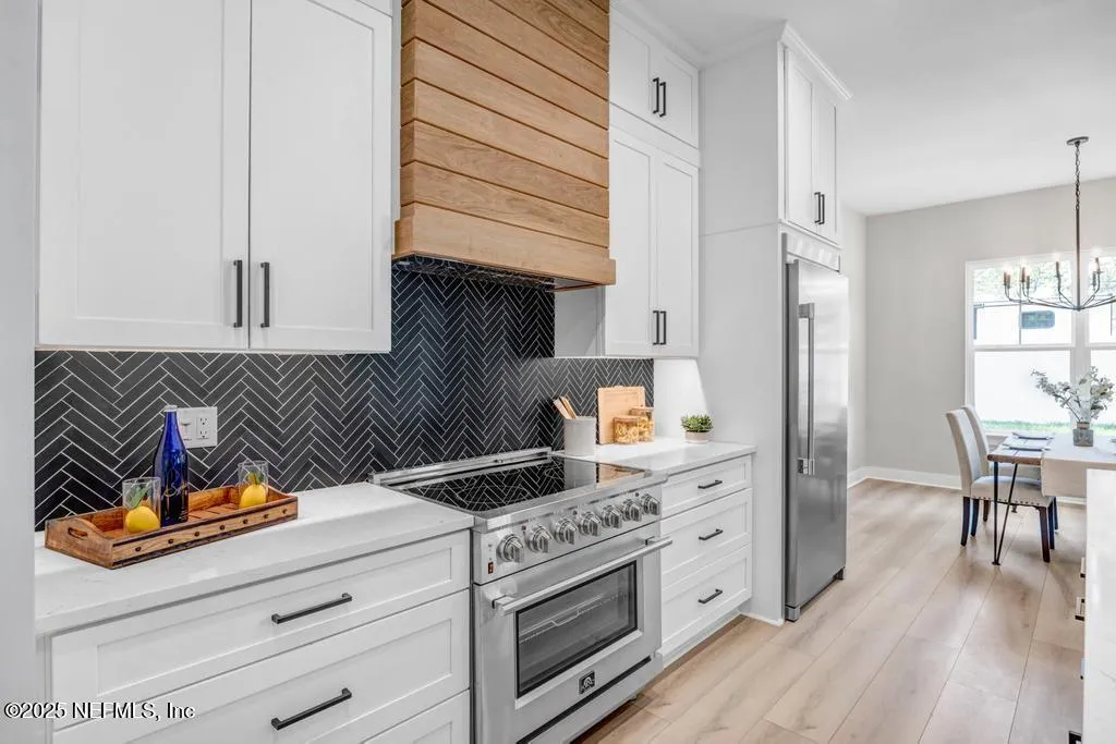 Neptune Beach, Florida 32266, United States, 4 Bedrooms Bedrooms, ,4 BathroomsBathrooms,Residential,Active,113774