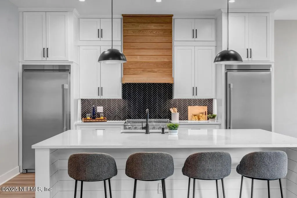 Neptune Beach, Florida 32266, United States, 4 Bedrooms Bedrooms, ,4 BathroomsBathrooms,Residential,Active,113774