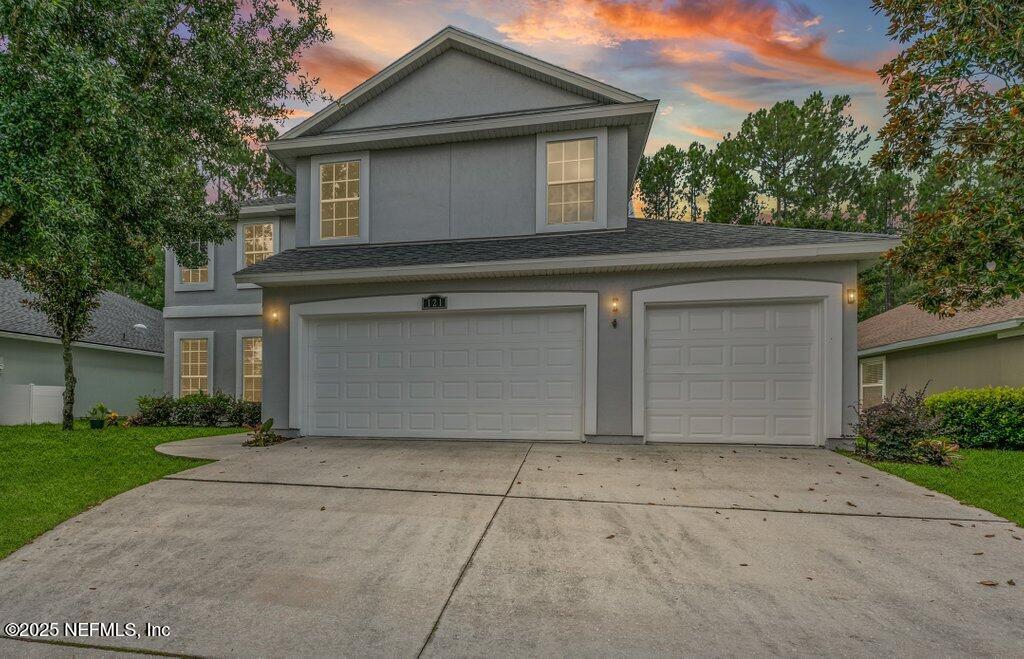 121 MAHOGANY BAY Drive