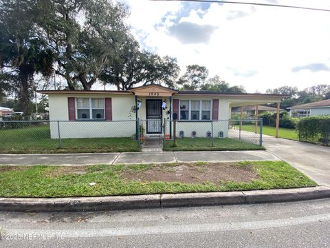 1949 TILDEN Street Jacksonville FL 32206