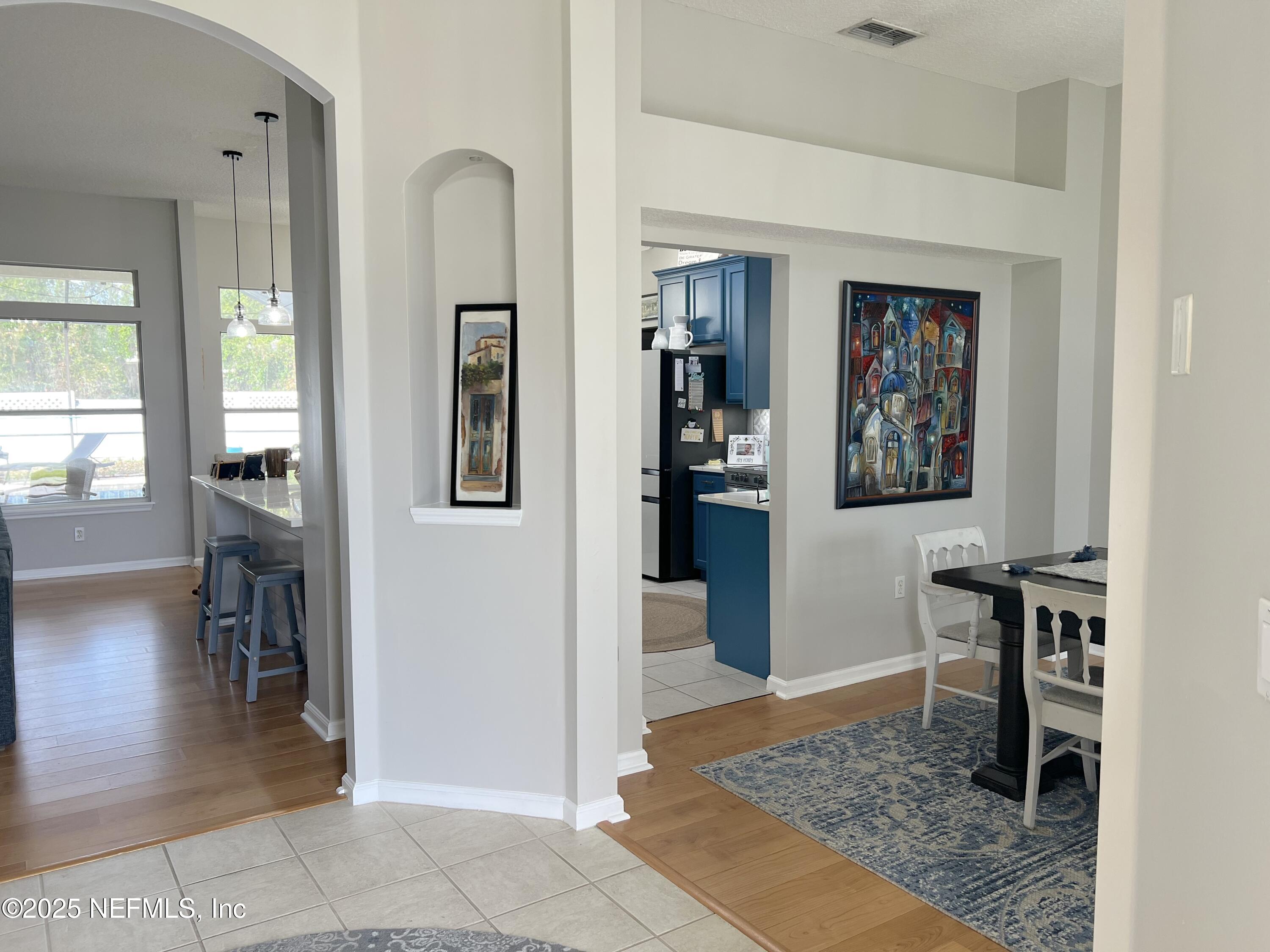 2020 BELLE GROVE Trace