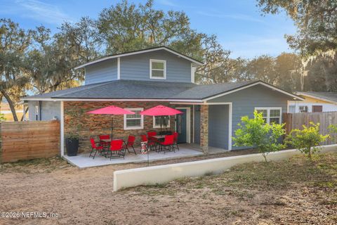 5893 WHITE SANDS Road Keystone Heights FL 32656