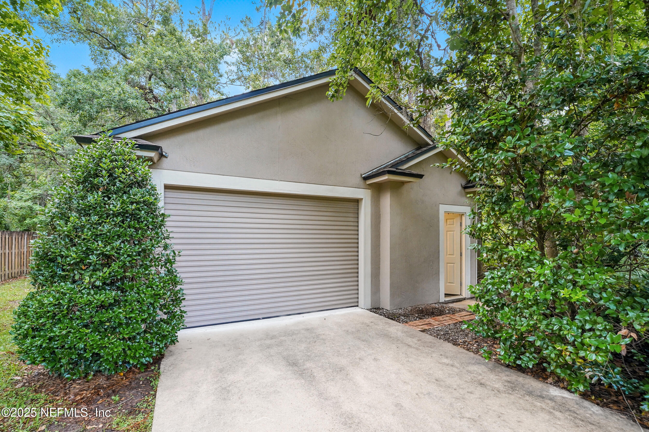 501 GREENBRIAR Road