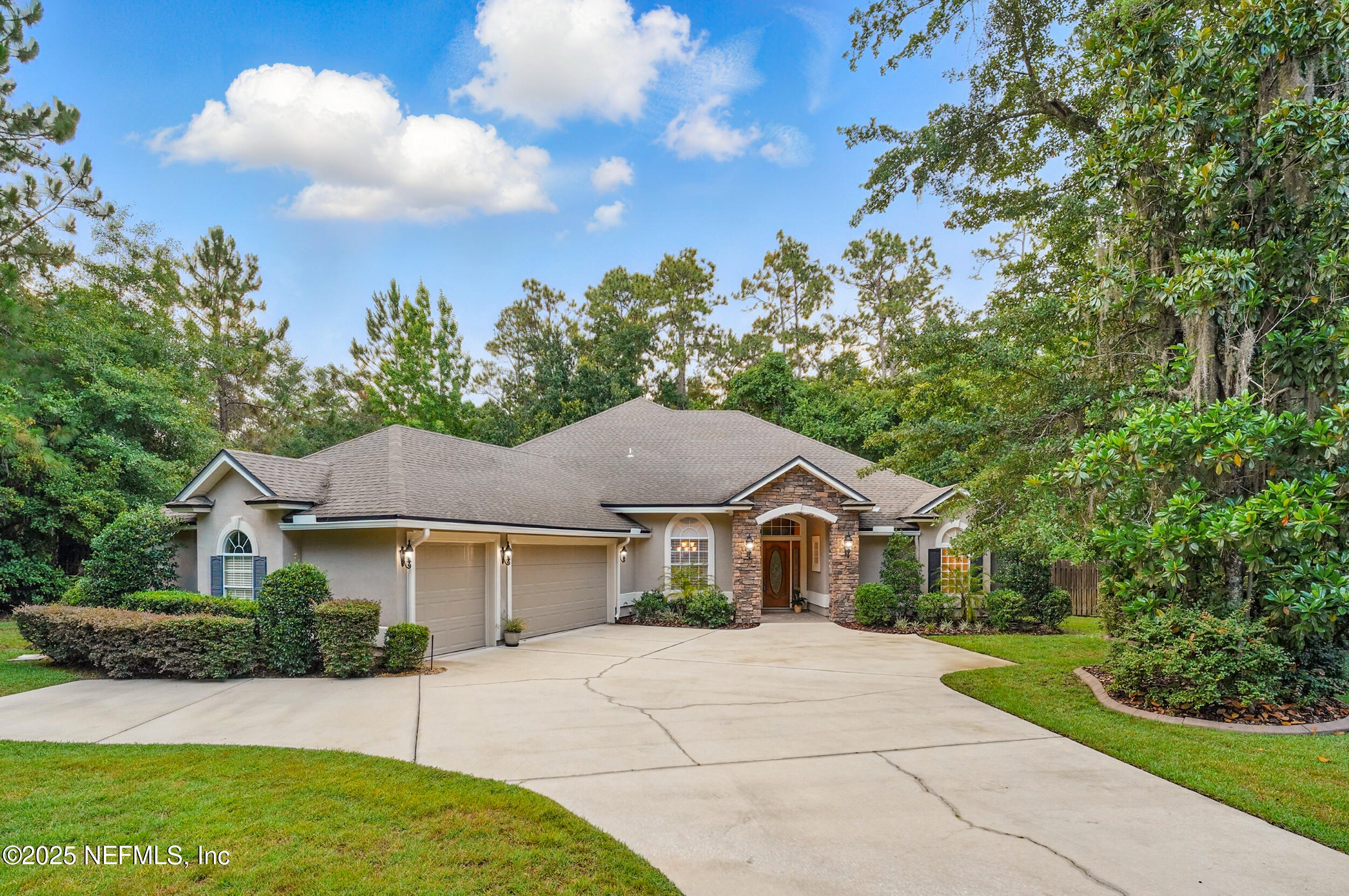 501 GREENBRIAR Road