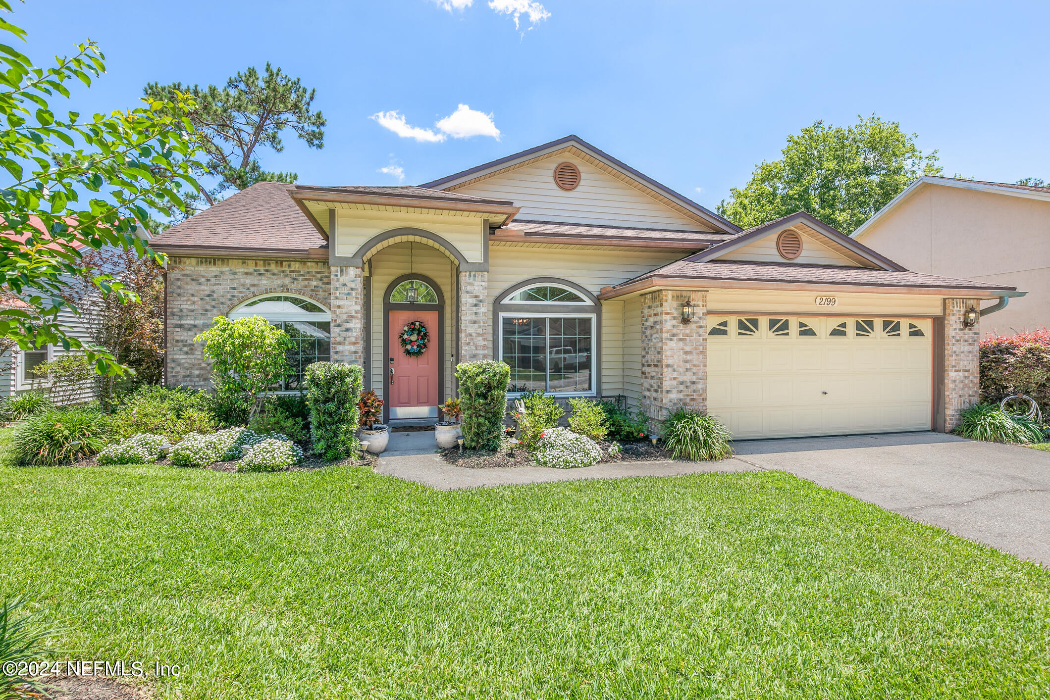 Jacksonville, FL home for sale located at 2199 St Martins Drive E, Jacksonville, FL 32246
