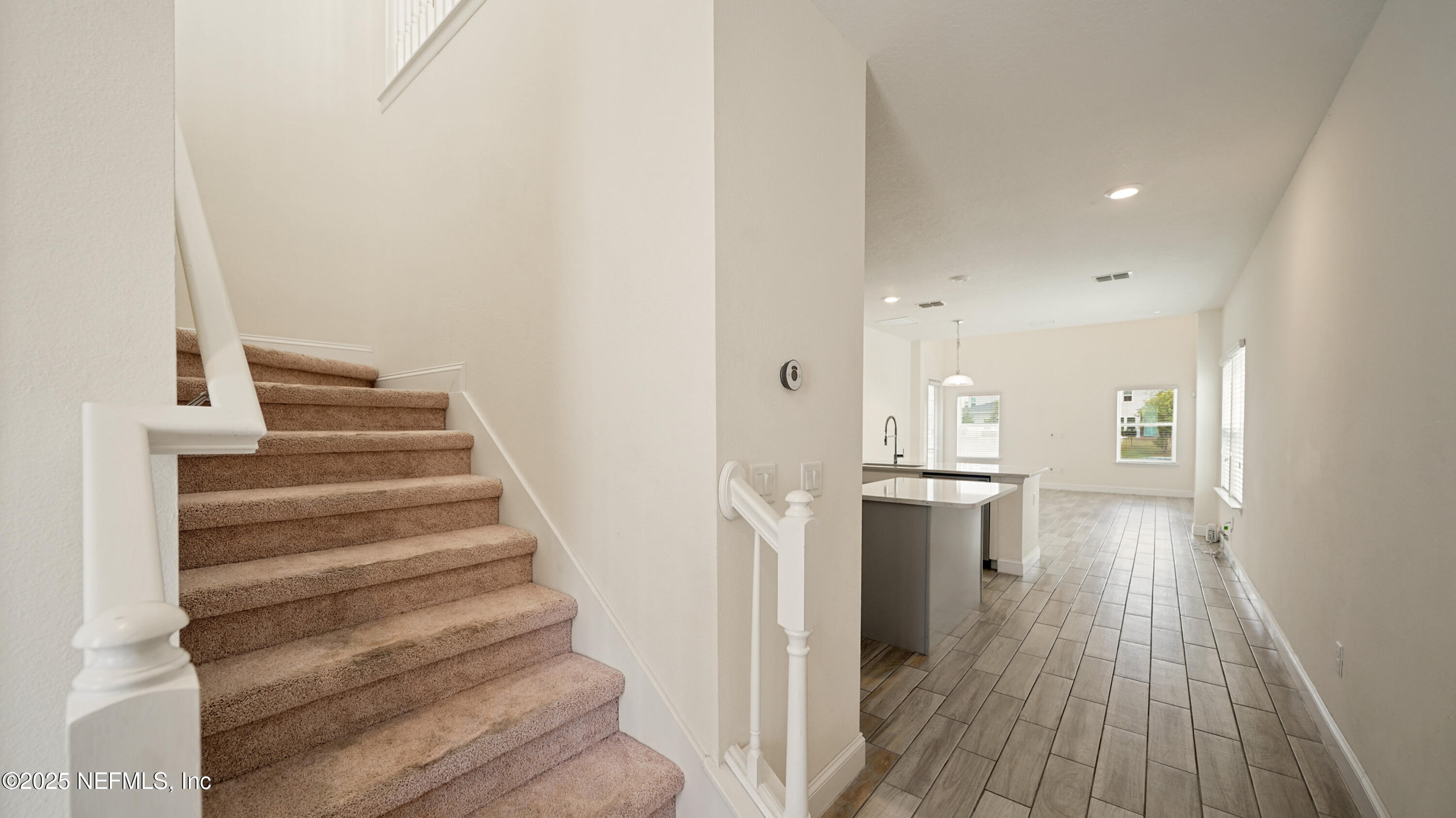 211 CLIFTON BAY