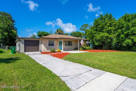 A home in Jacksonville Beach