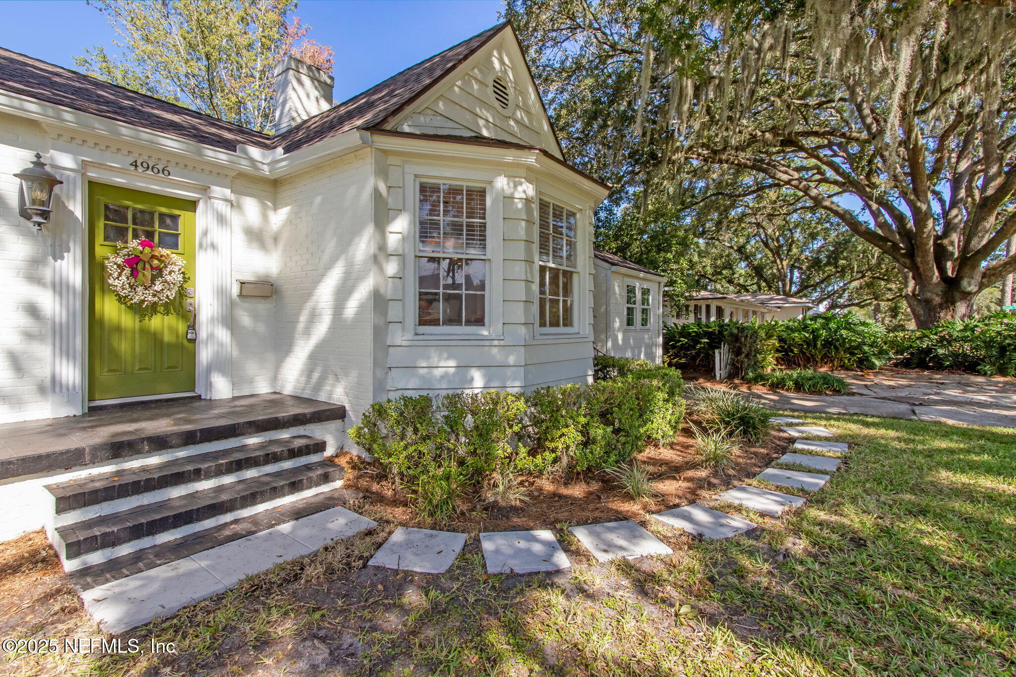 4966 ARAPAHOE Avenue