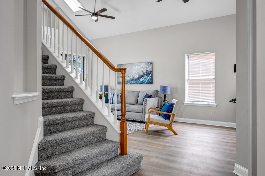 95332 VILLAGE Drive