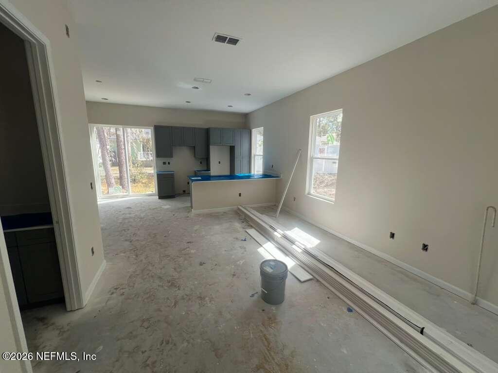 5460 MISSOURI Avenue