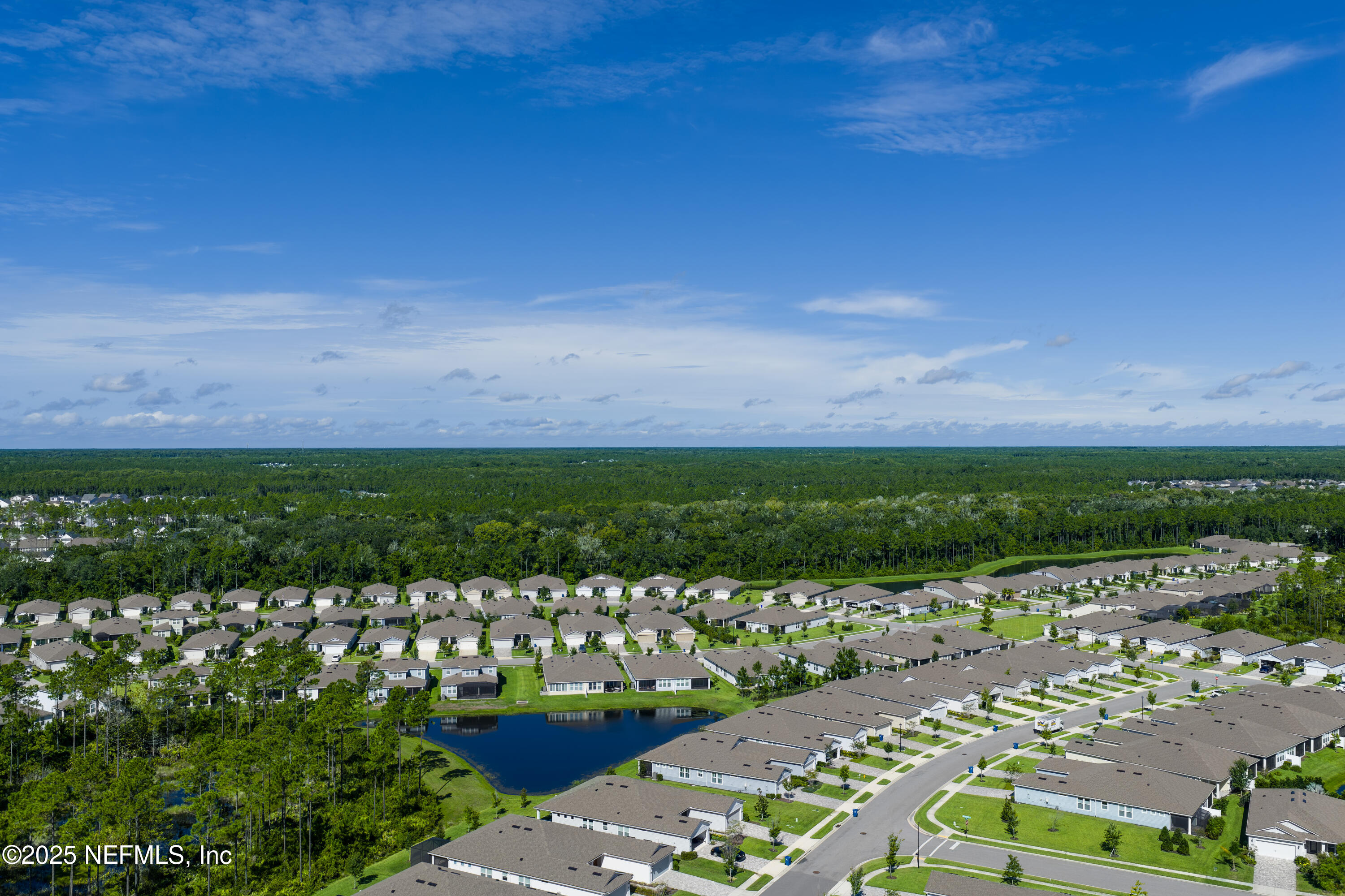 213 CURVED BAY Trail