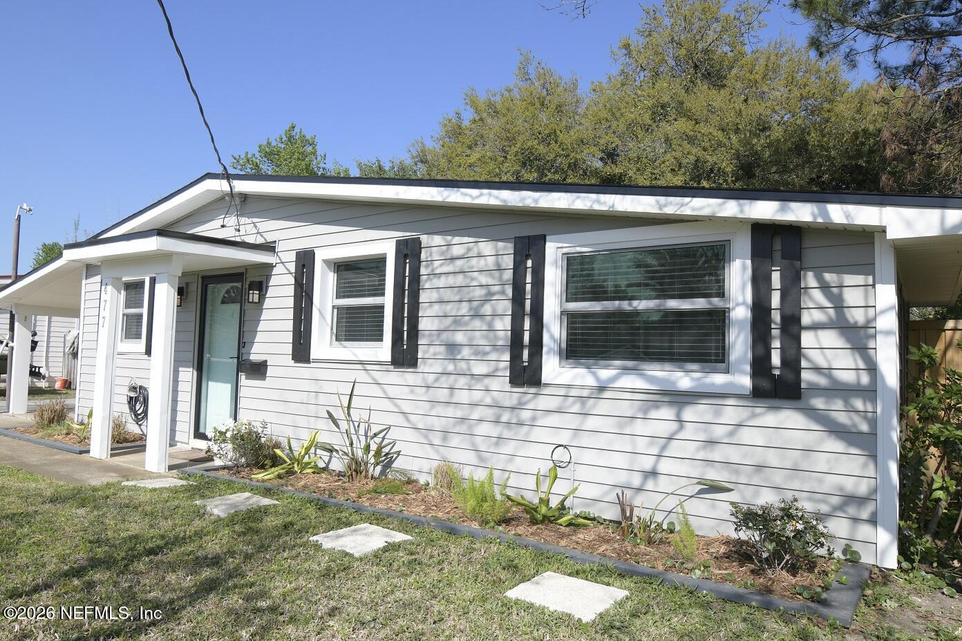 477 SAILFISH Drive E