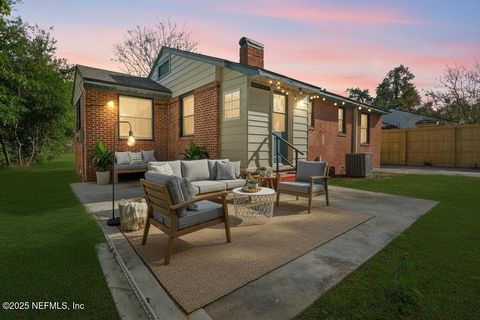 2212 REDFERN Road Jacksonville FL 32207