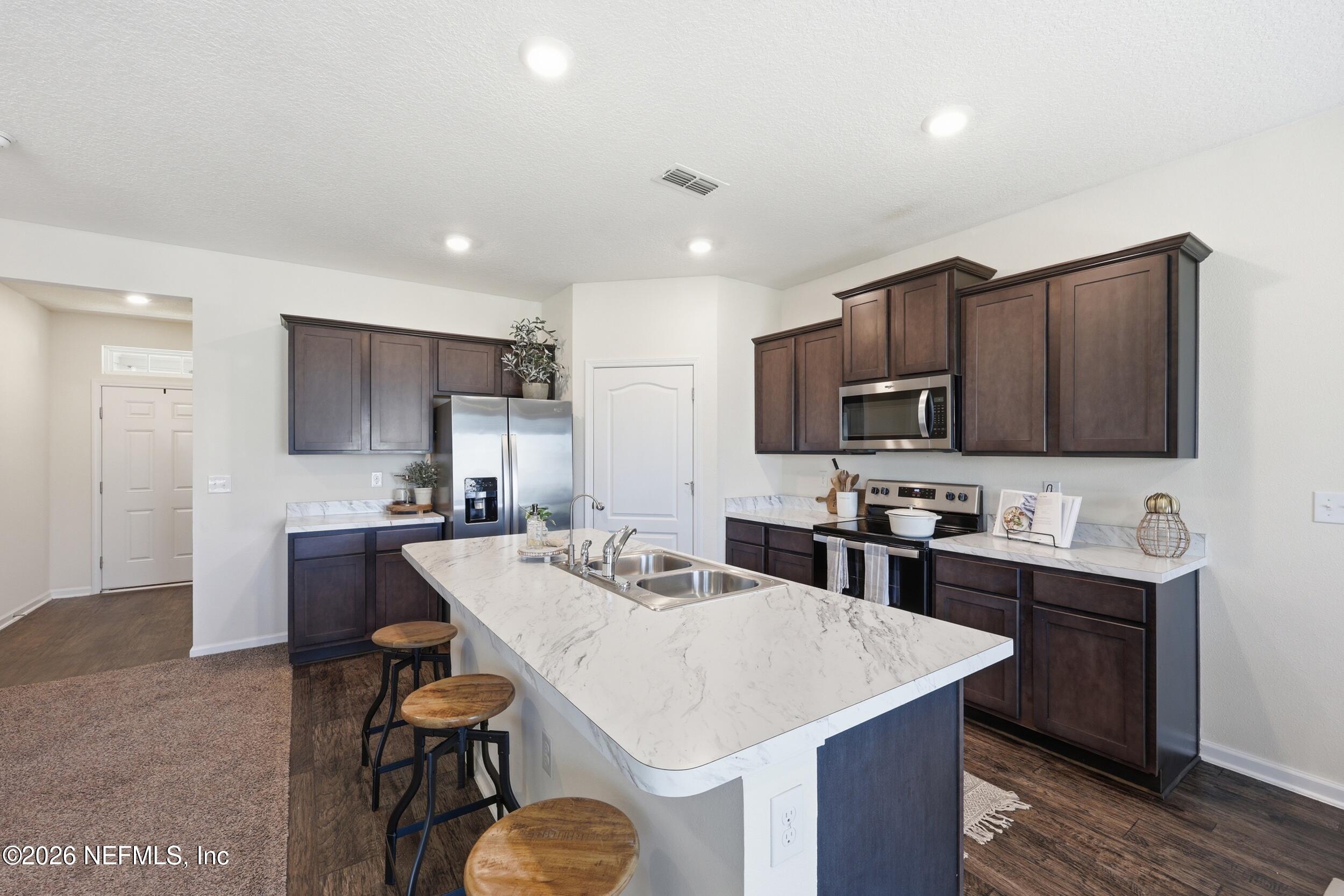 6279 BUCKING BRONCO Drive