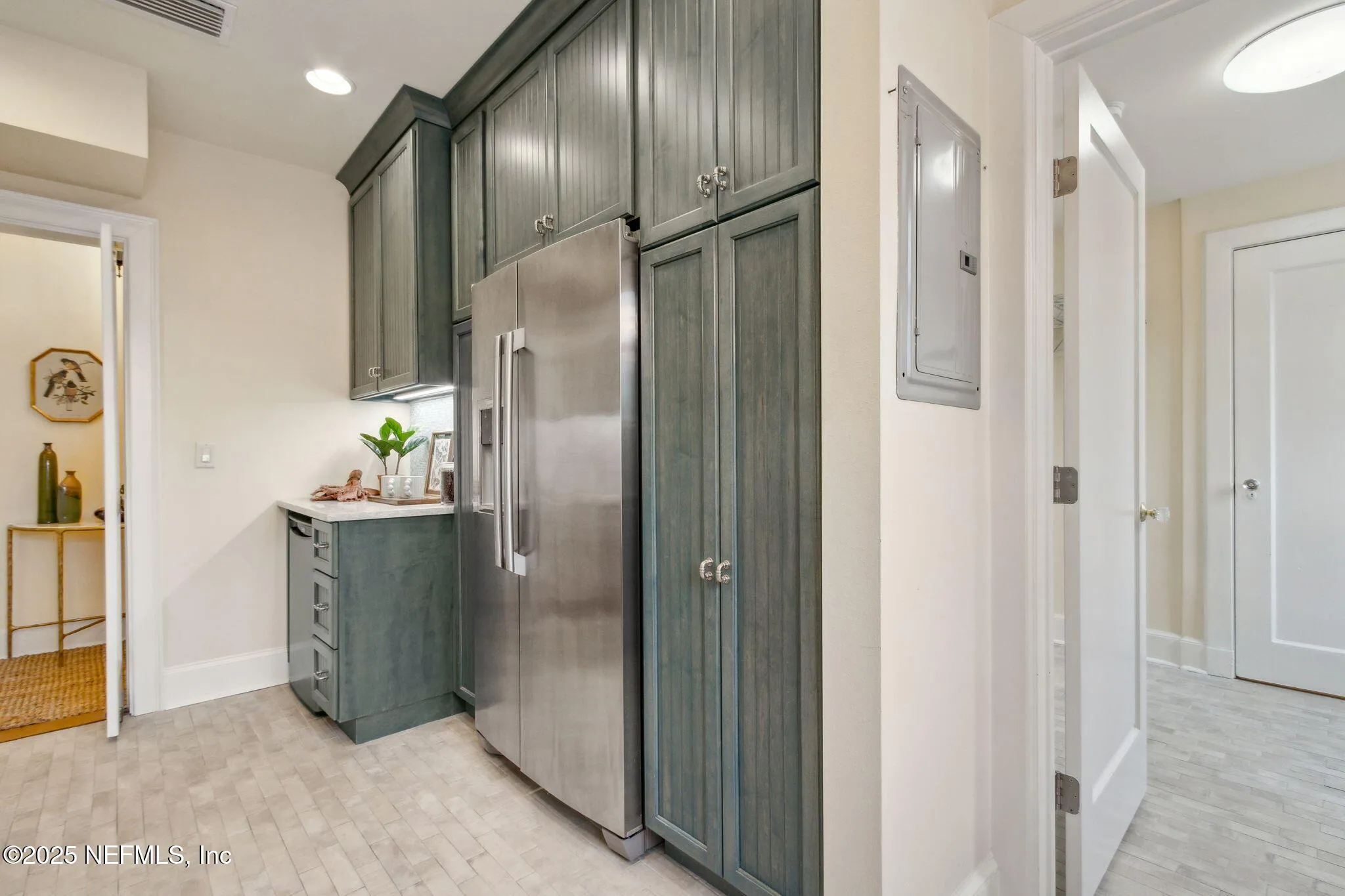 Jacksonville, Florida 32204, United States, 3 Bedrooms Bedrooms, ,3 BathroomsBathrooms,Residential,Active,208199