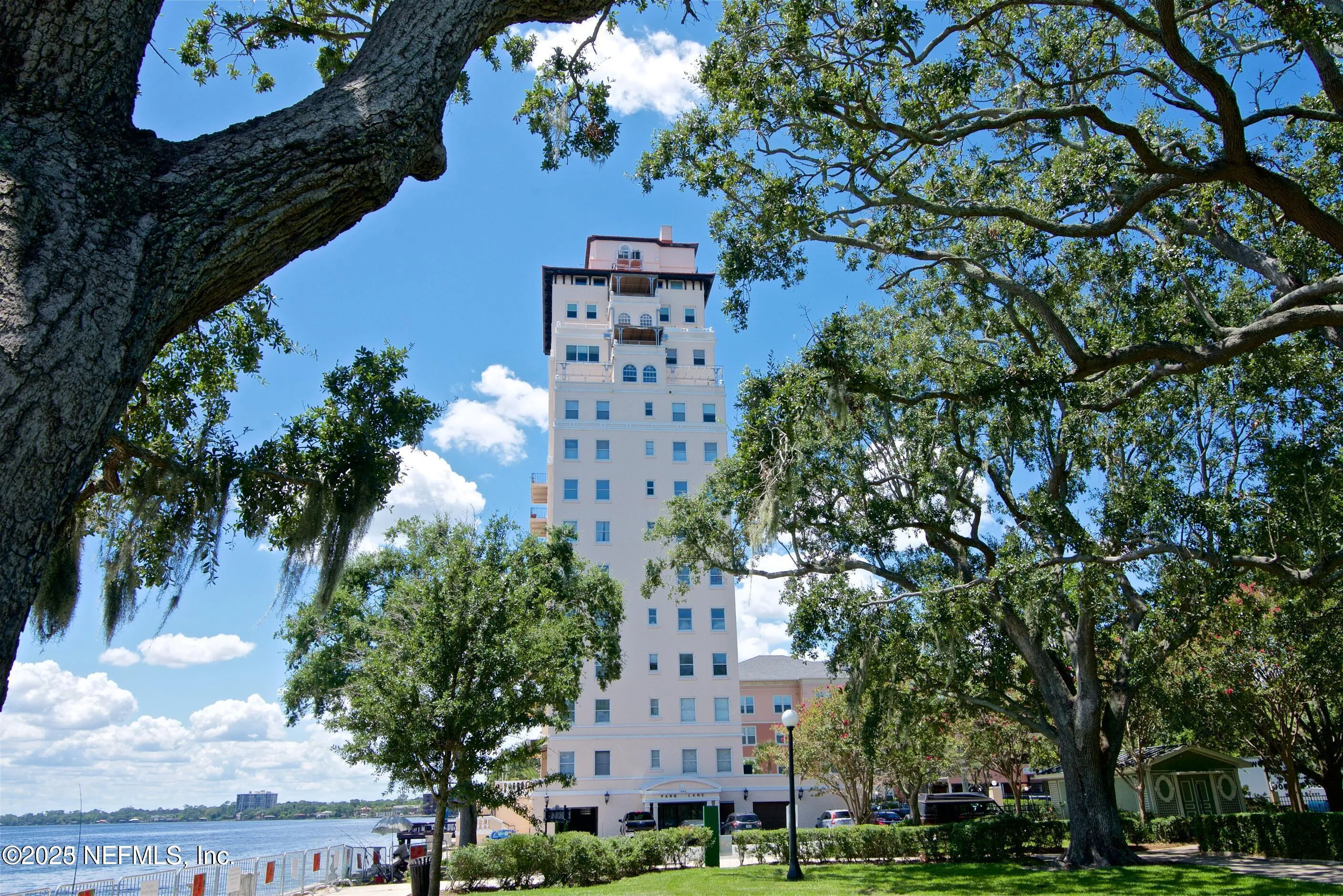 Jacksonville, Florida 32204, United States, 3 Bedrooms Bedrooms, ,3 BathroomsBathrooms,Residential,Active,208199