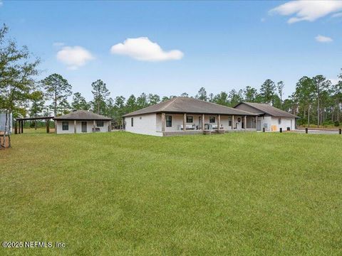 14189 GLEN FARMS Drive Glen St. Mary FL 32040