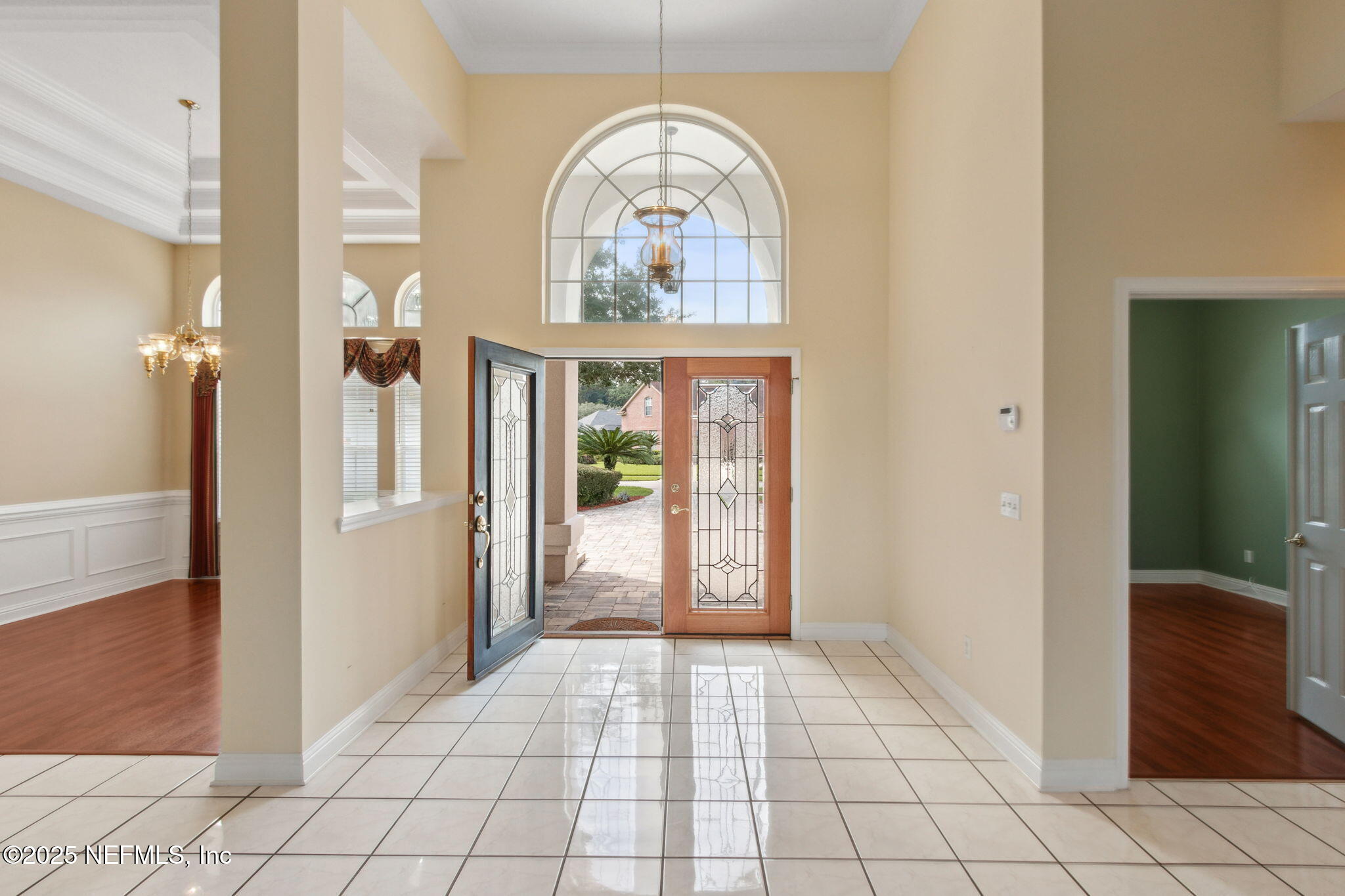 8245 PERSIMMON HILL Lane