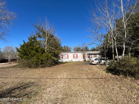 A home in Middleburg