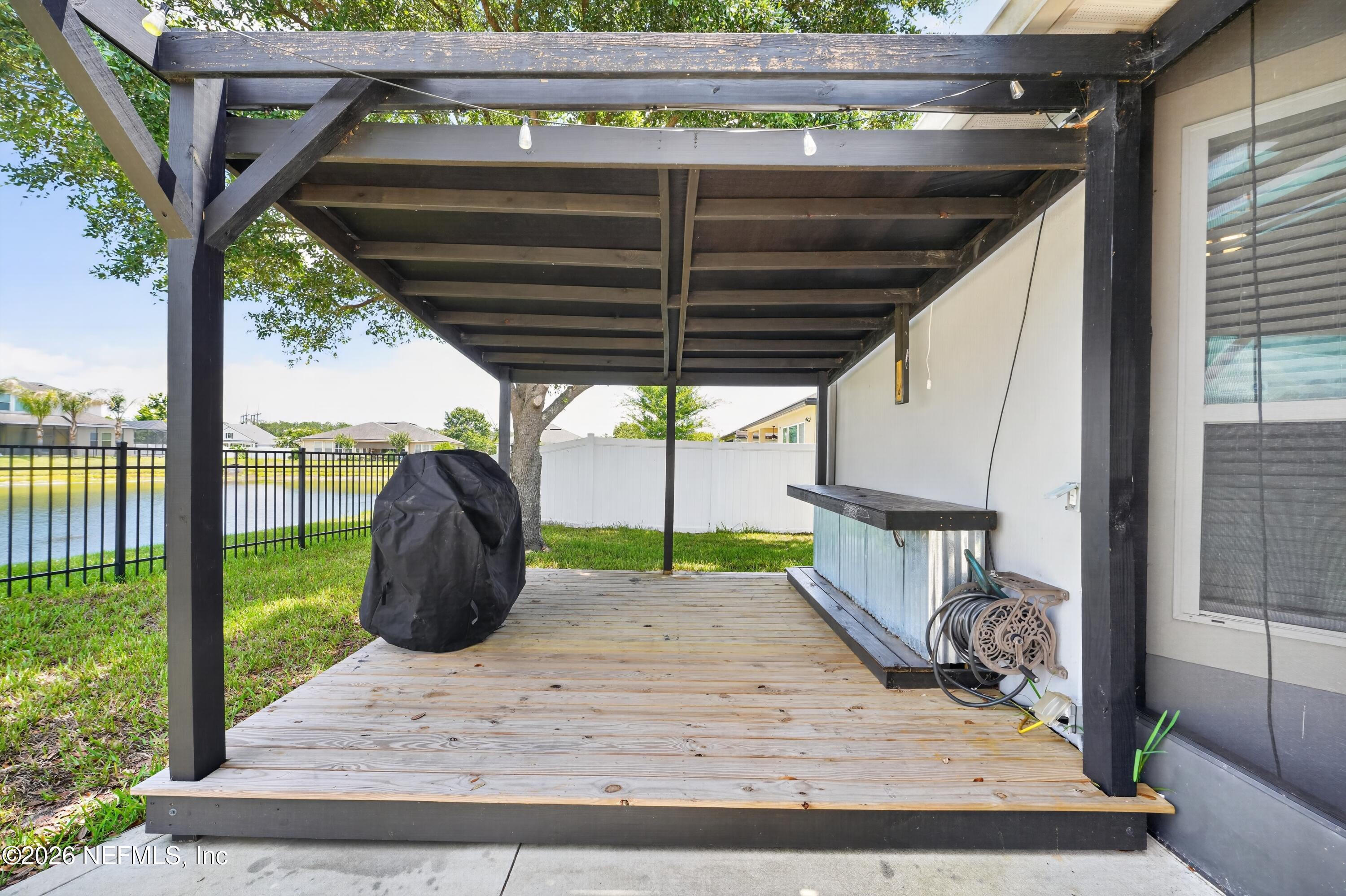 1456 COOPERS HAWK Way