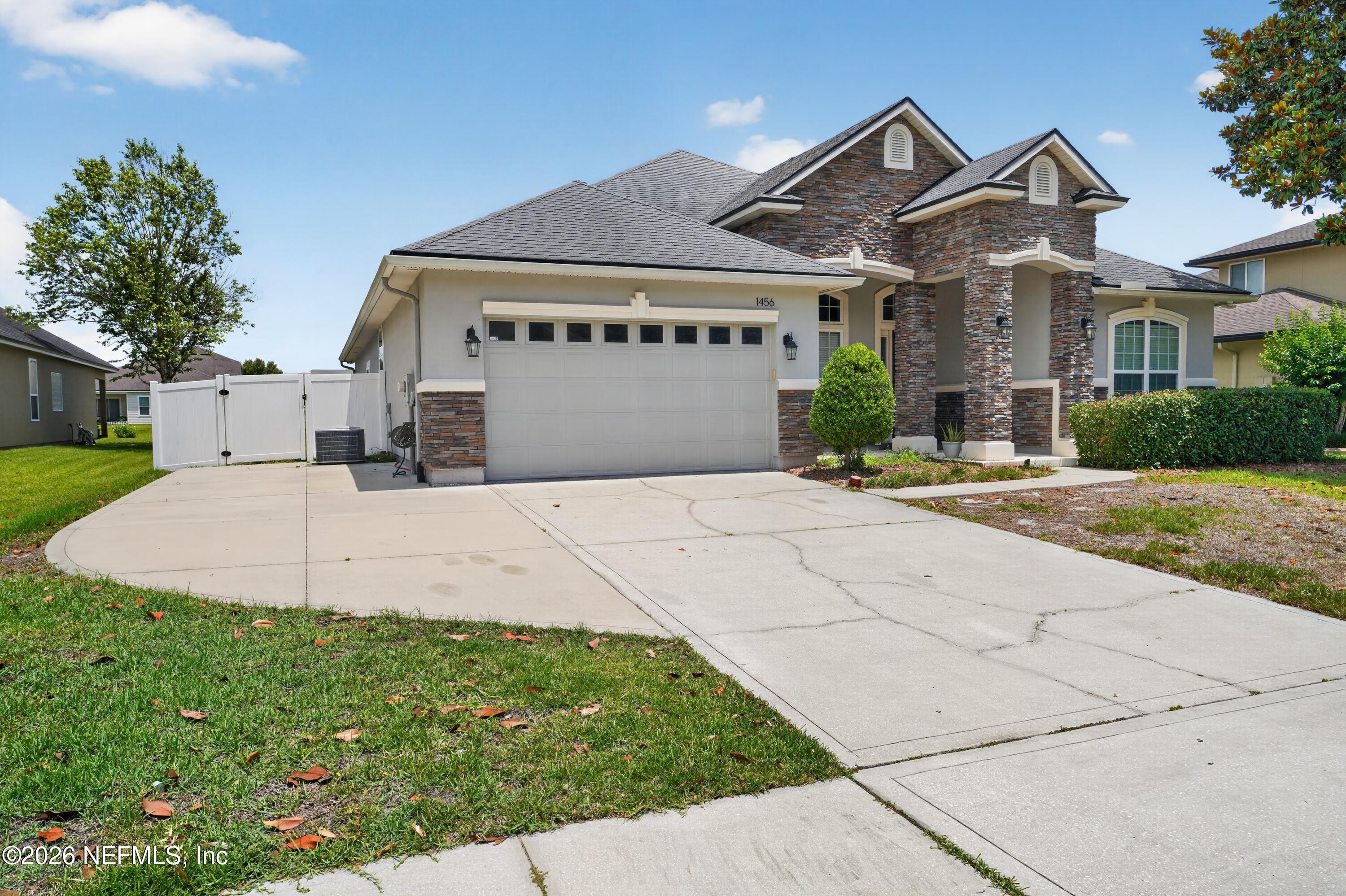 1456 COOPERS HAWK Way