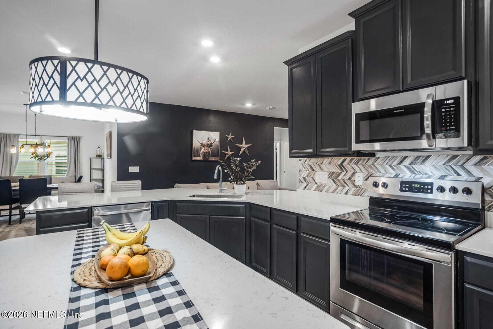 85645 STONEHURST Parkway