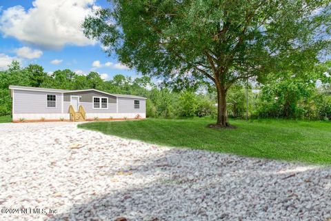 A home in Middleburg