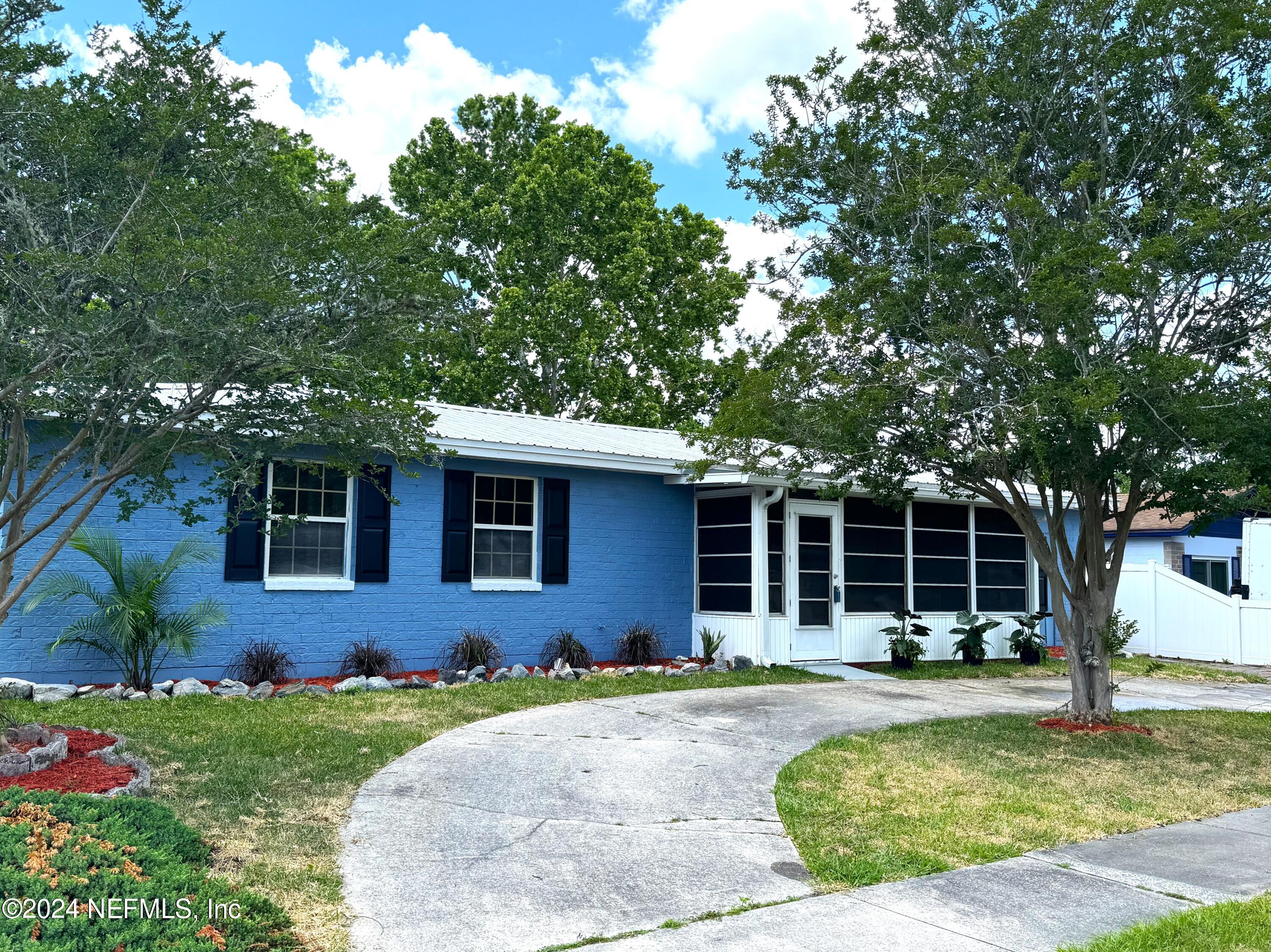 Jacksonville, FL home for sale located at 946 Frost Street E, Jacksonville, FL 32221
