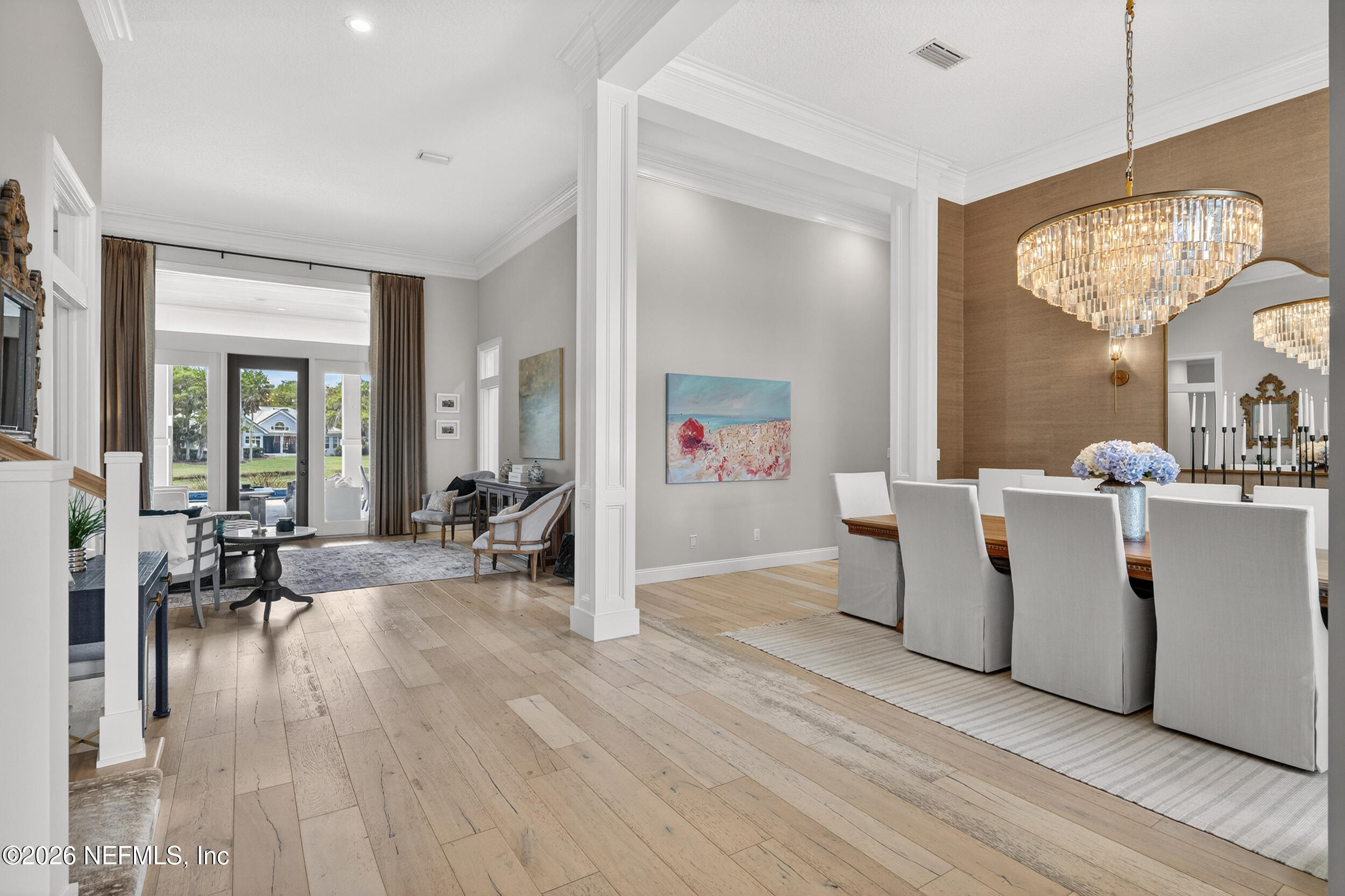 196 TWELVE OAKS Lane