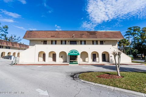 A home in Jacksonville