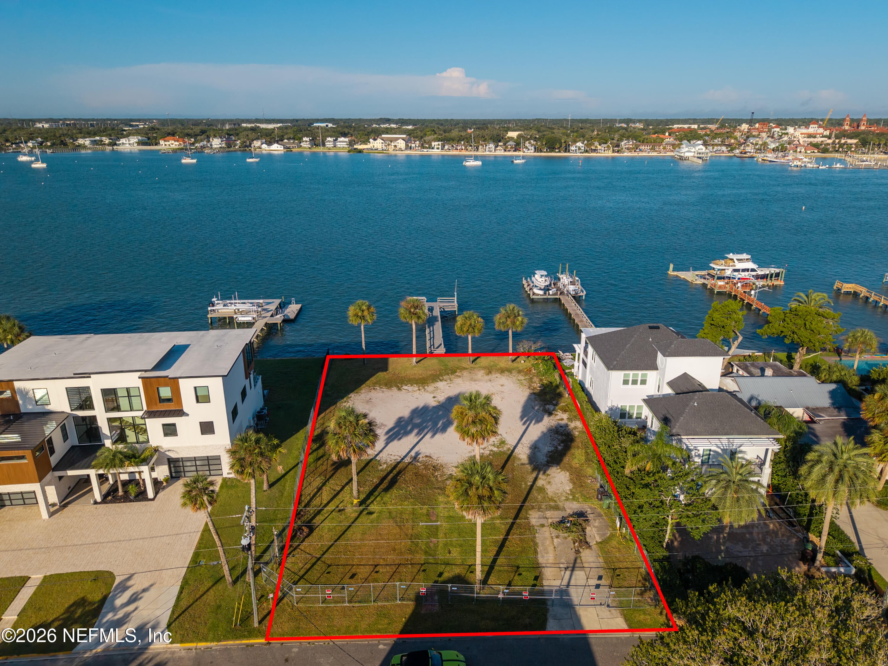 27 DOLPHIN Drive