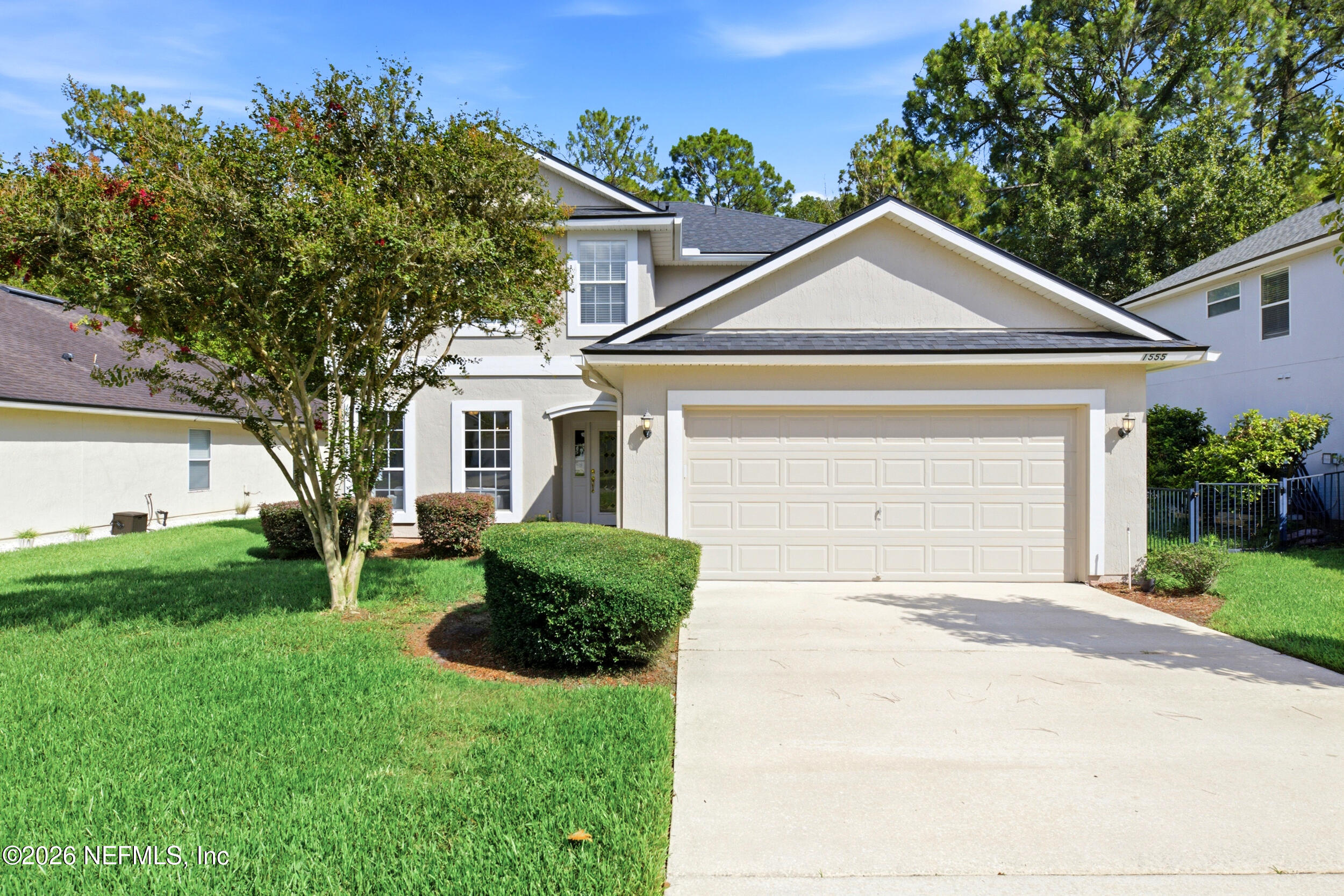 1555 SUMMERDOWN Way