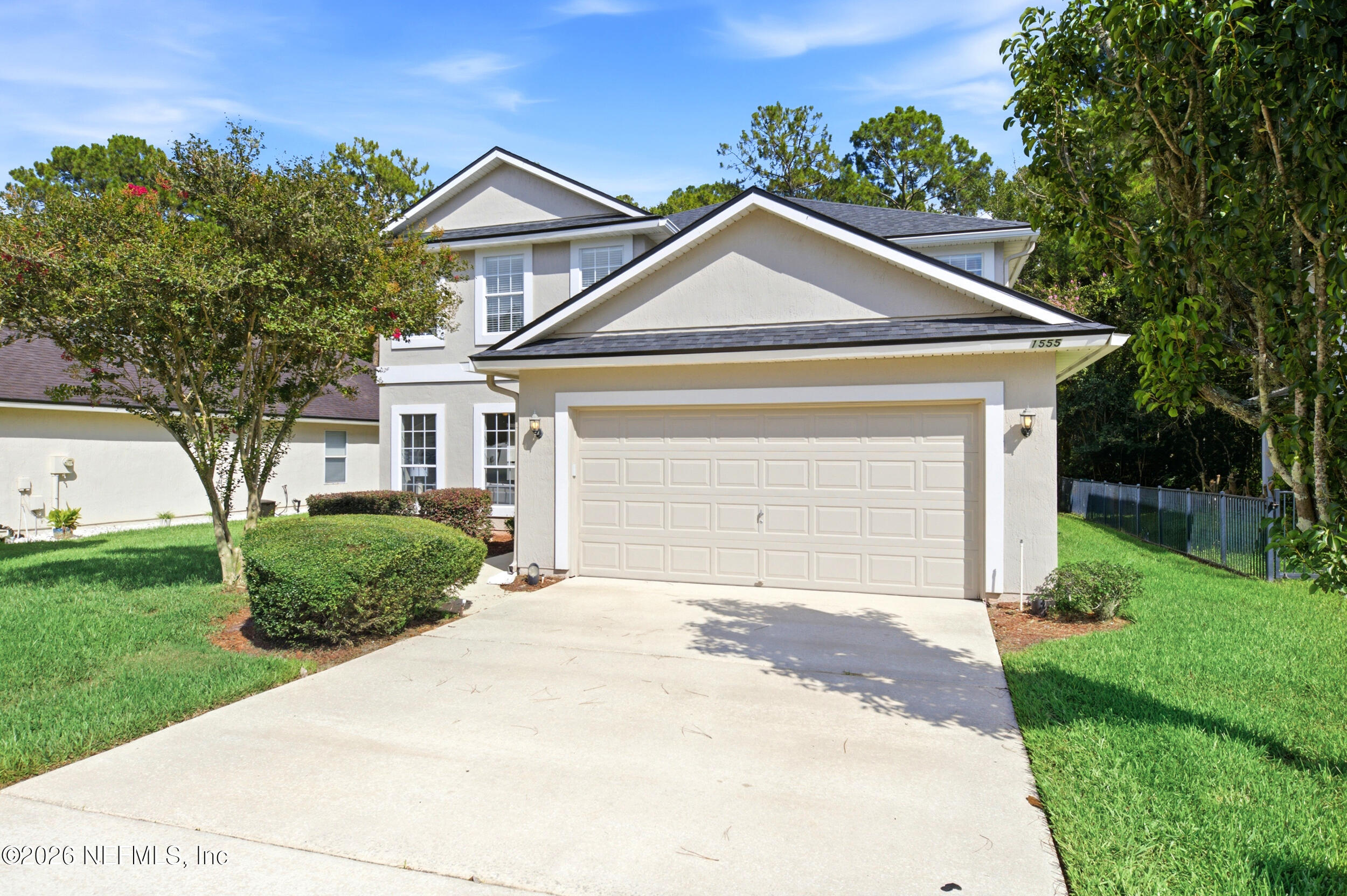 1555 SUMMERDOWN Way