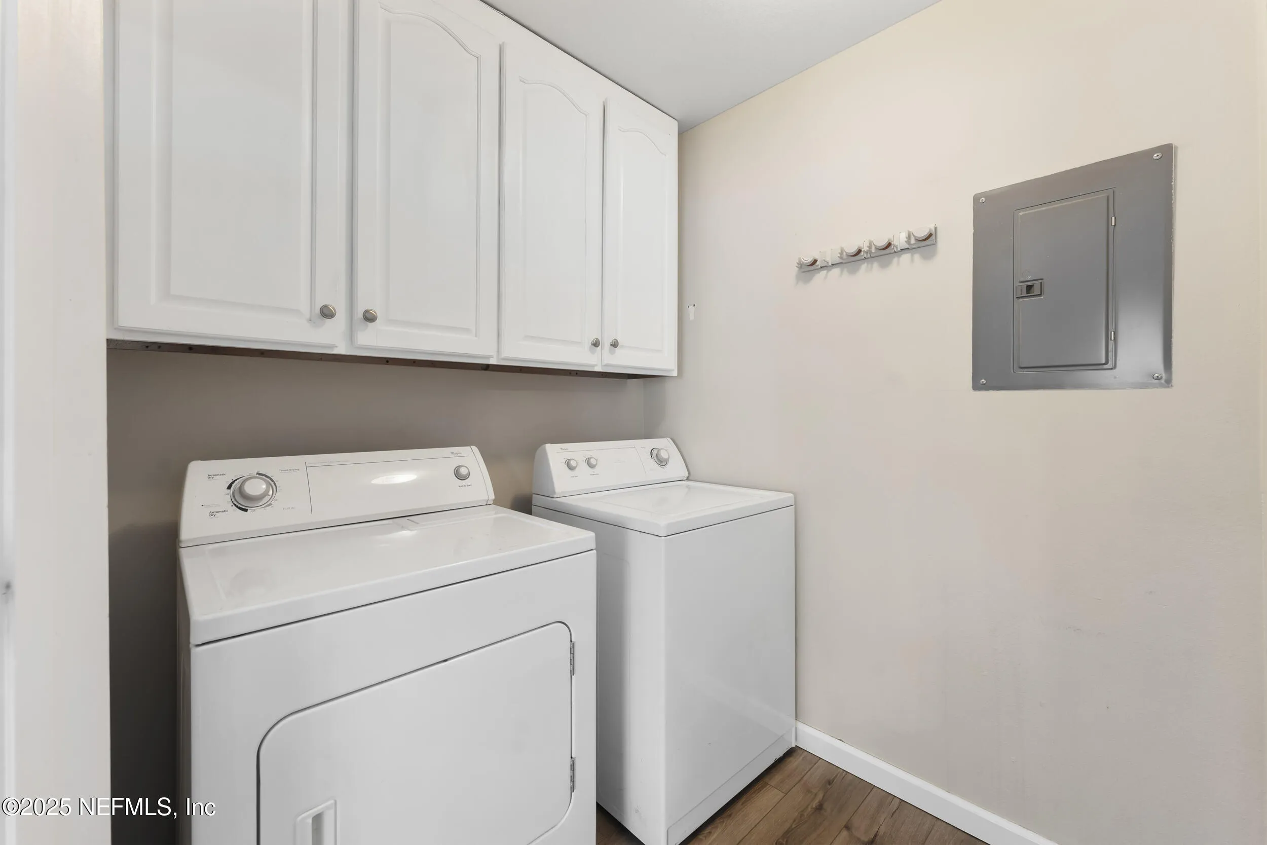 Jacksonville, Florida 32256, United States, 3 Bedrooms Bedrooms, ,2 BathroomsBathrooms,Residential,Active,92292