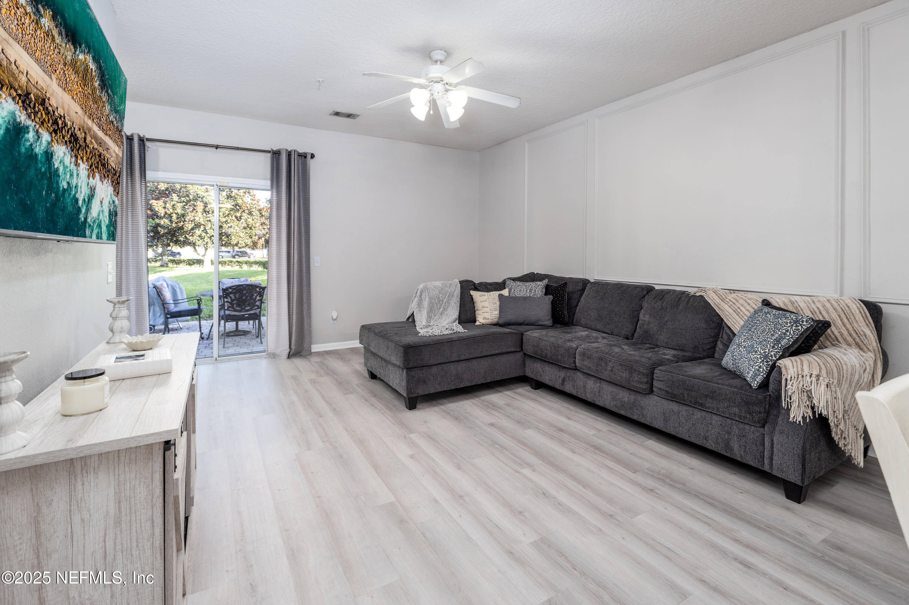 105 LEESE Drive
