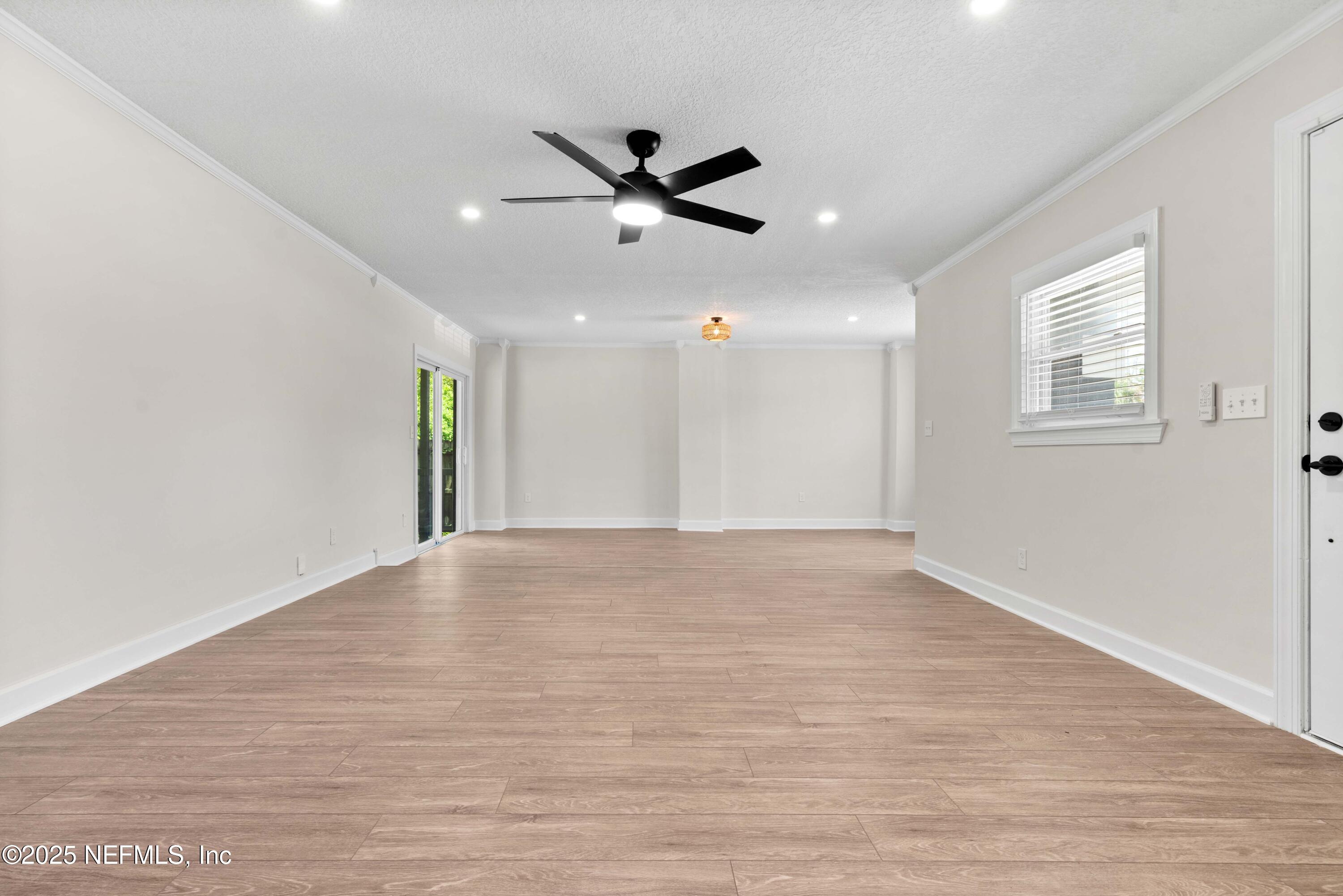 7418 WARNER Drive
