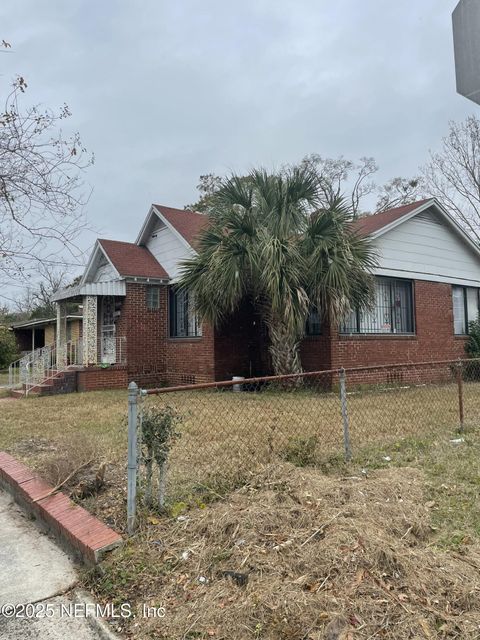 A home in Jacksonville