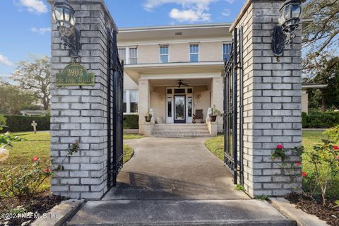 A home in Jacksonville